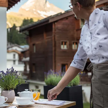 Europe & Hotel Zermatt