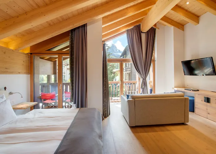 ヨーロッパ ＆ スパ 4*