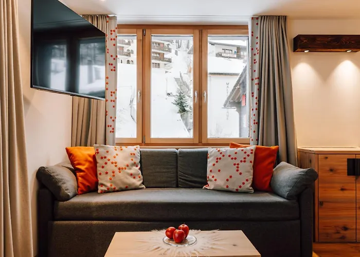 Europe & מלון צרמט