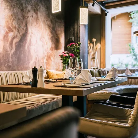 Hotel Europe & 4*